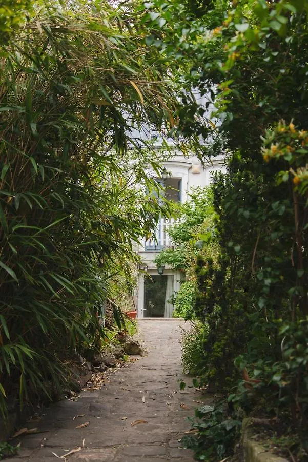 Bed and Breakfast Le Grand Maulnes Parigi