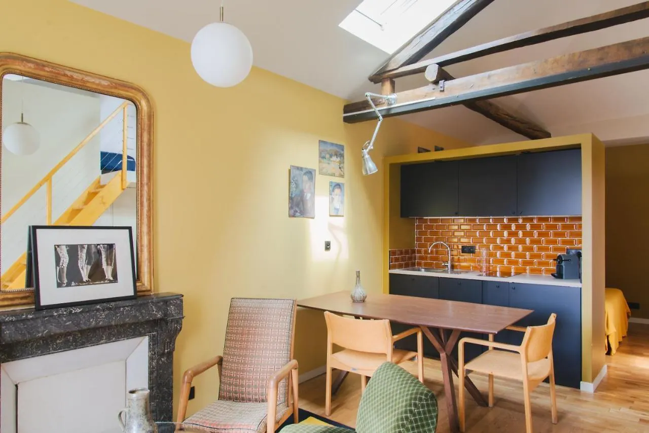 Bed and Breakfast Le Grand Maulnes Parigi 0*,  Francia
