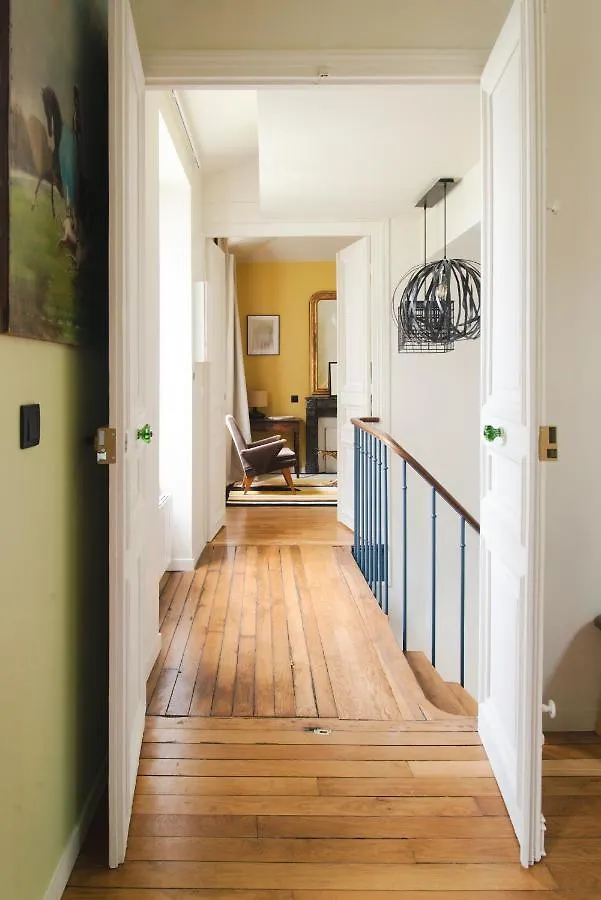 Le Grand Maulnes Bed & Breakfast Paris